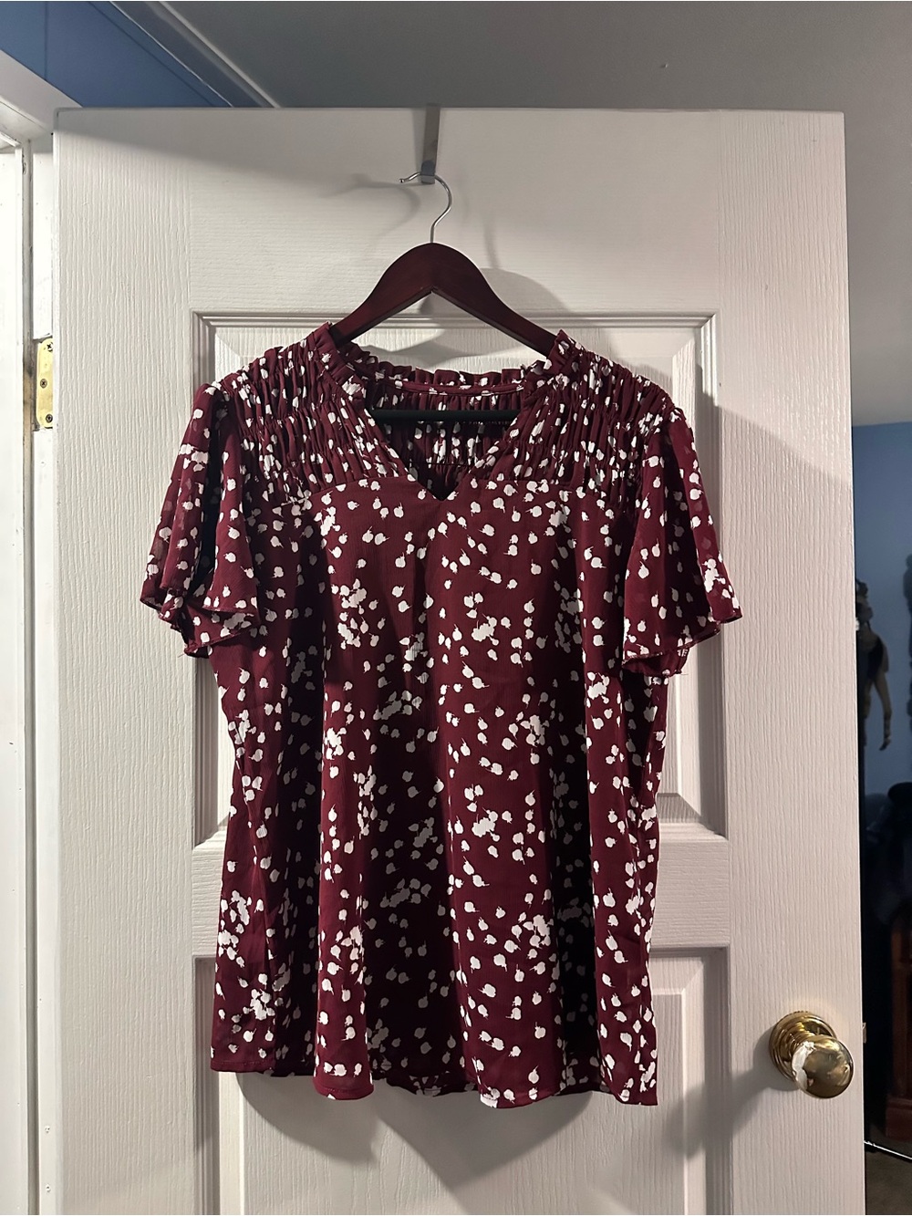 Amazon Women’s Burgundy and White Short Sleeve Blouse